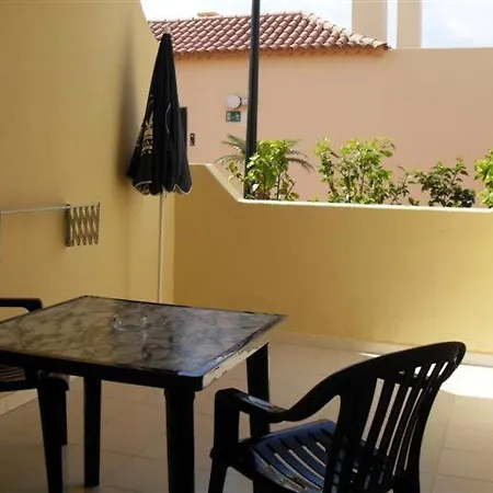 Ramada Residences By Wyndham Apartmanhotel Costa Adeje (Tenerife)