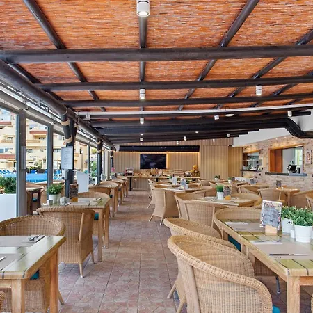 Ramada Residences By Wyndham 4* אדחה