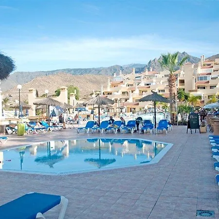 Ramada Residences By Wyndham מלון דירות